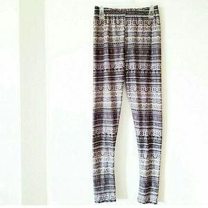 Brown Hmong Qwj Tribal Print Leggings